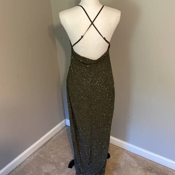ASOS Design khaki green sequins dress - Picture 7 of 7